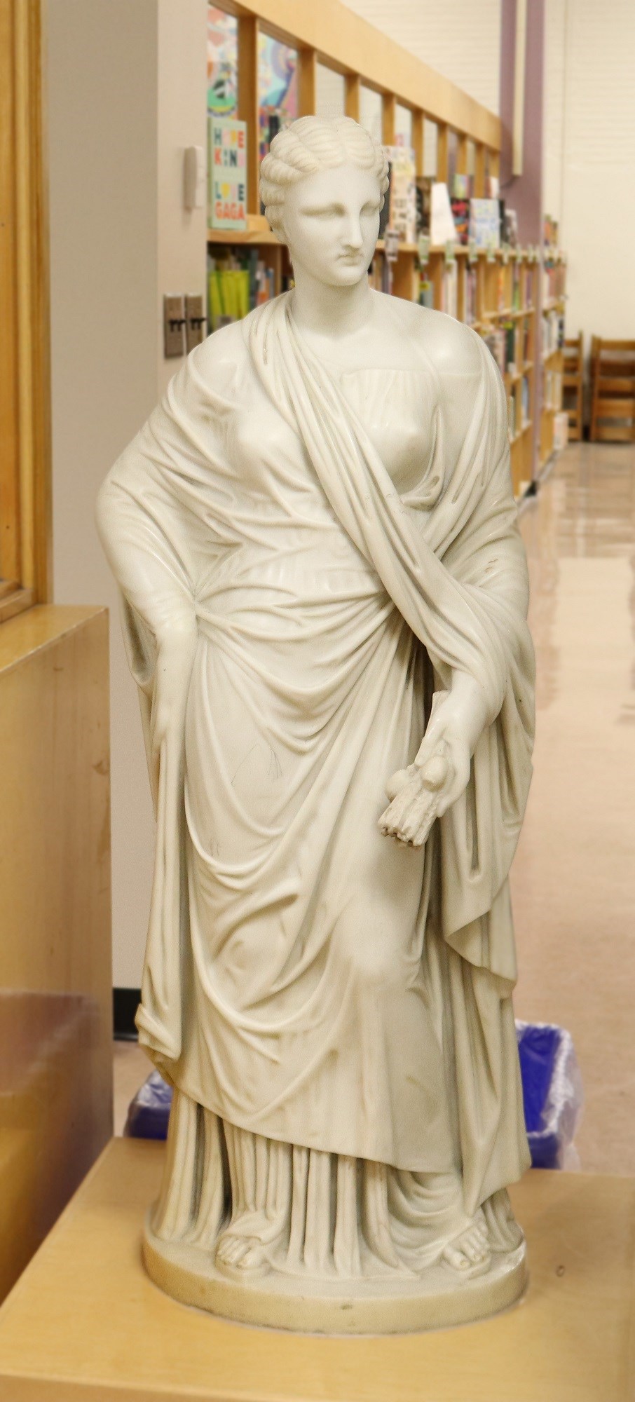 Bust of Dante  Kansas City Public Library