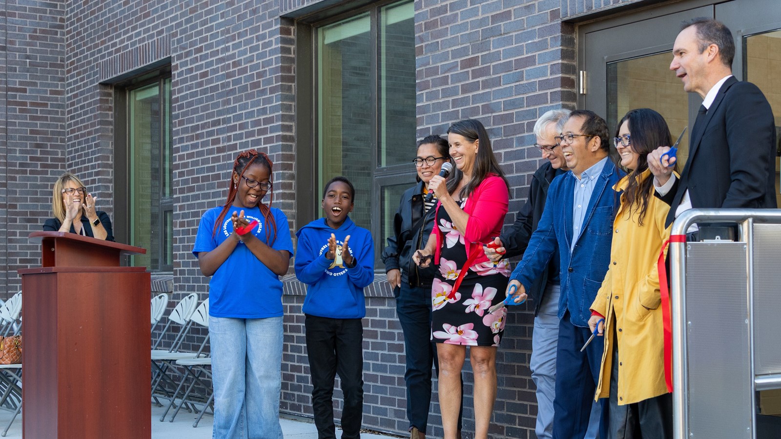 École Sir William Osler celebrates new spaces for learning École Sir William Osler celebrates new spaces for learning
