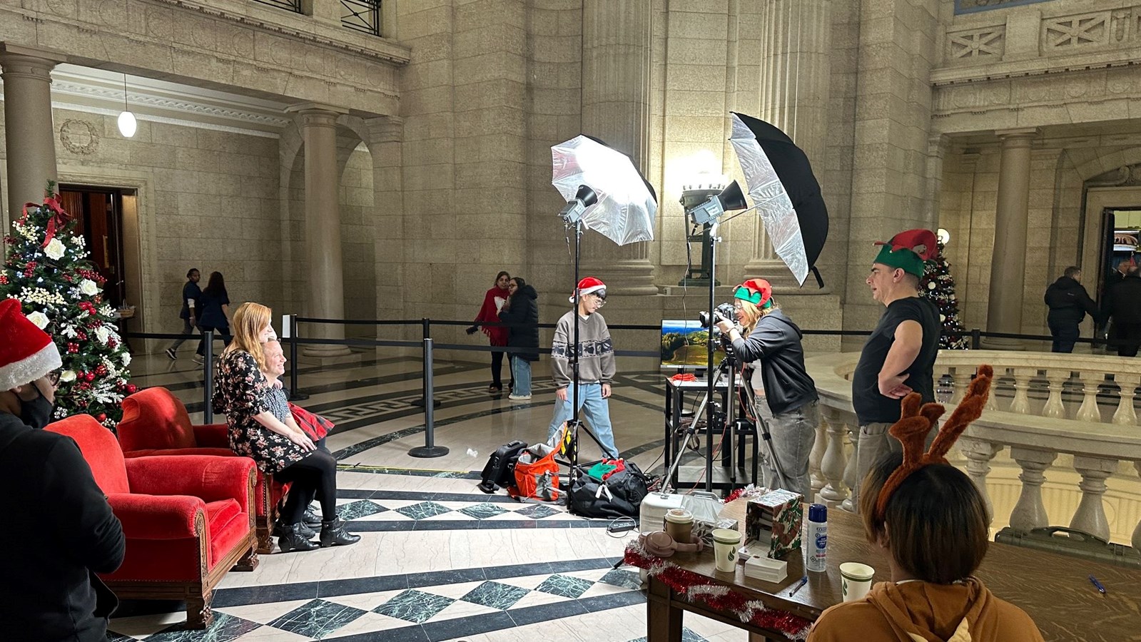 Tec Voc Photography students Host the Santa Booth at the Legislative.