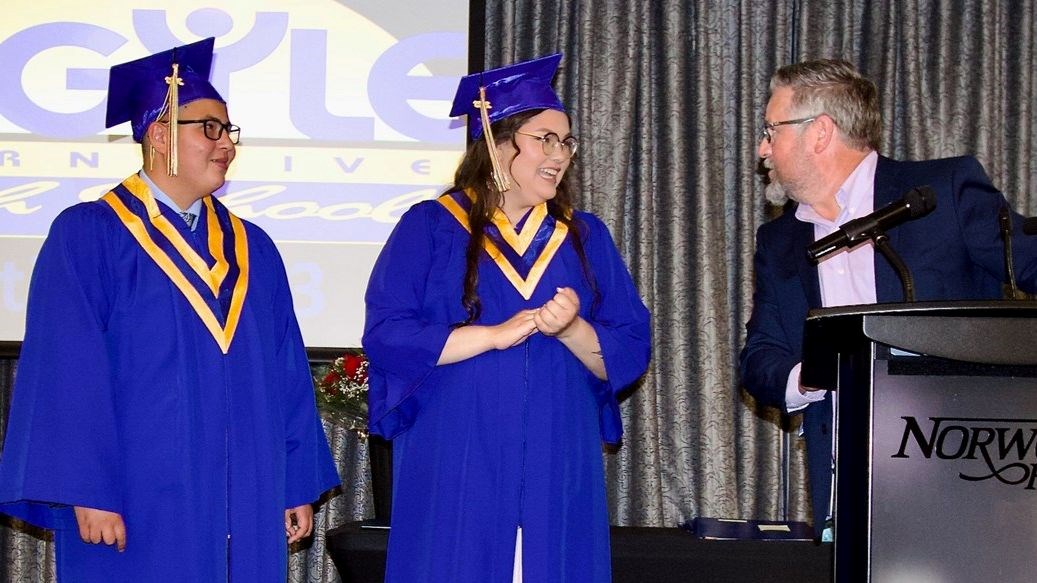 Argyle High School Graduates